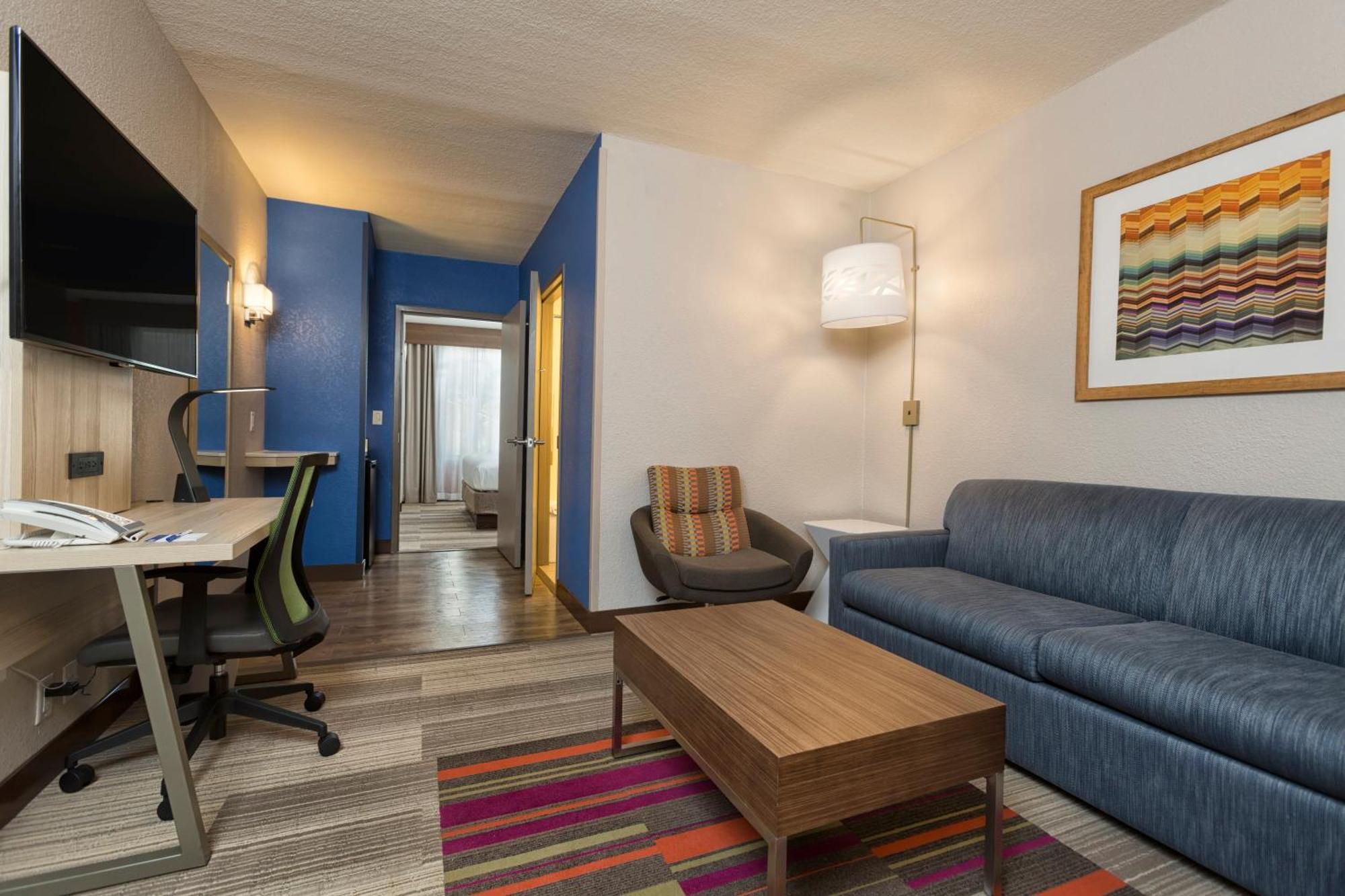 Holiday Inn Express & Suites S Lake Buena Vista By Ihg Kissimmee Exterior foto