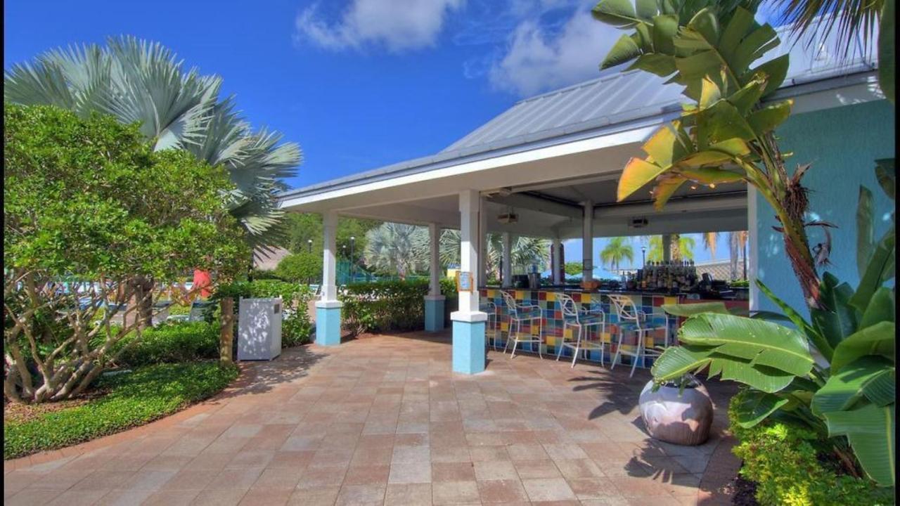 Holiday Inn Express & Suites S Lake Buena Vista By Ihg Kissimmee Exterior foto