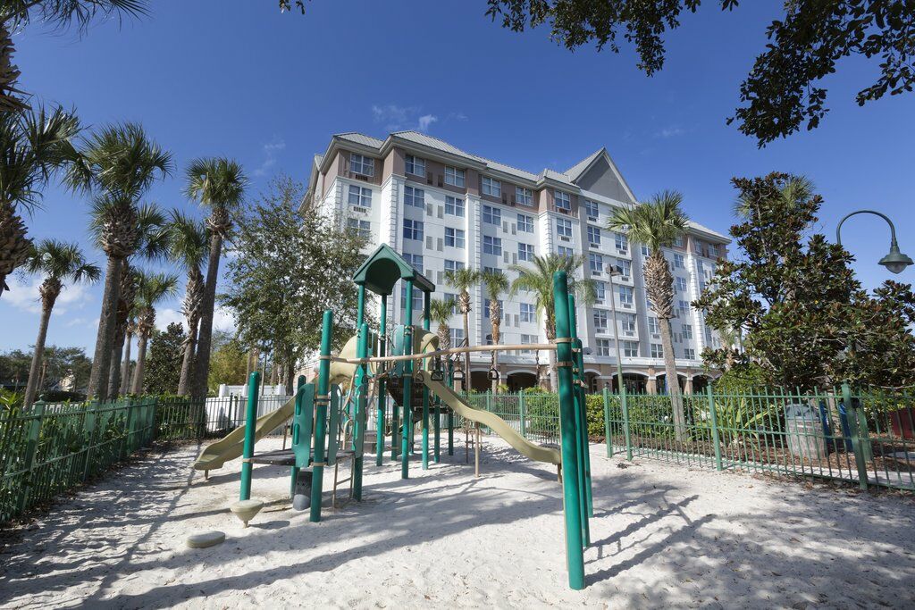 Holiday Inn Express & Suites S Lake Buena Vista By Ihg Kissimmee Exterior foto